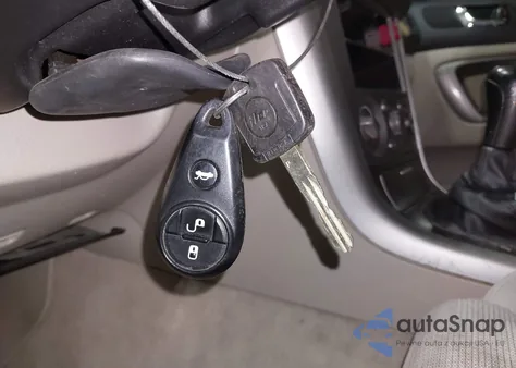 2007 Subaru Outback 2.5I from USA, damaged, VIN 4S4BP61C776325375